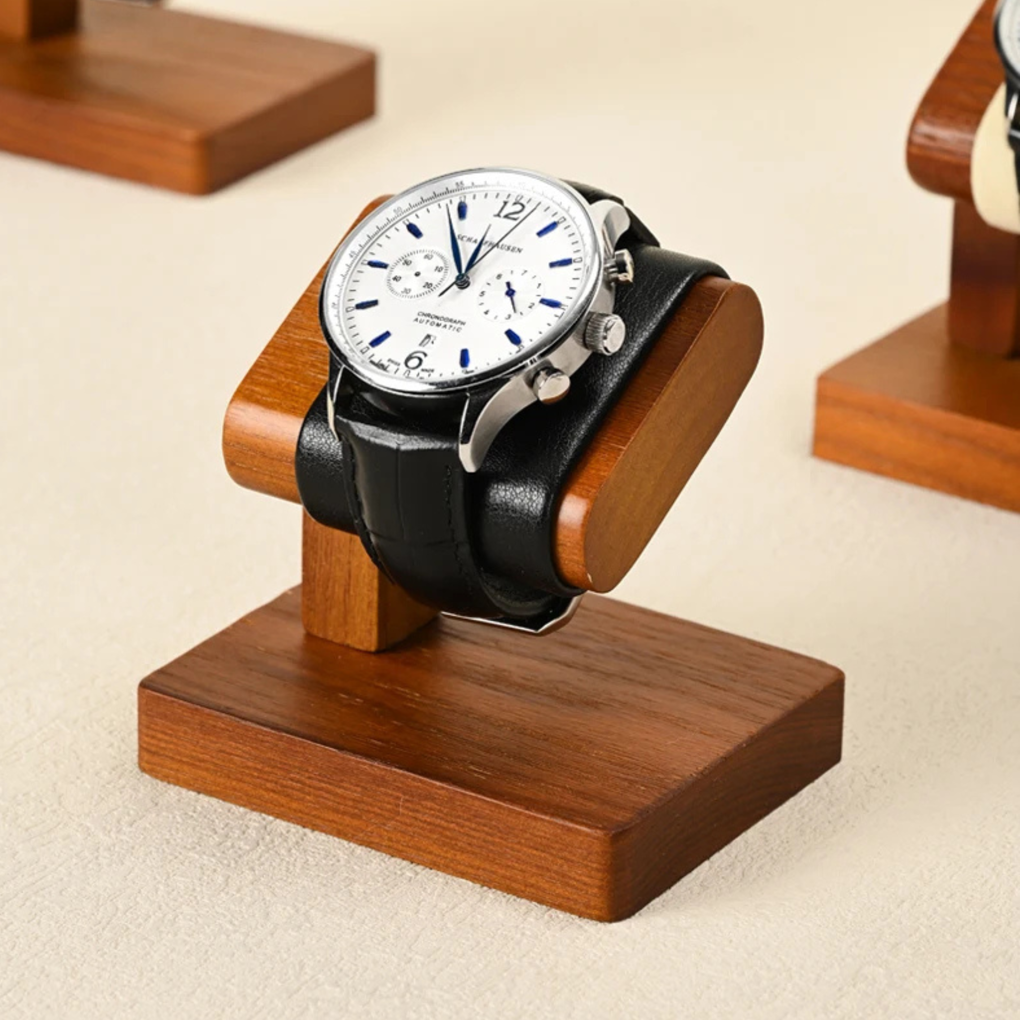 Présentoir en bois style épuré japonais