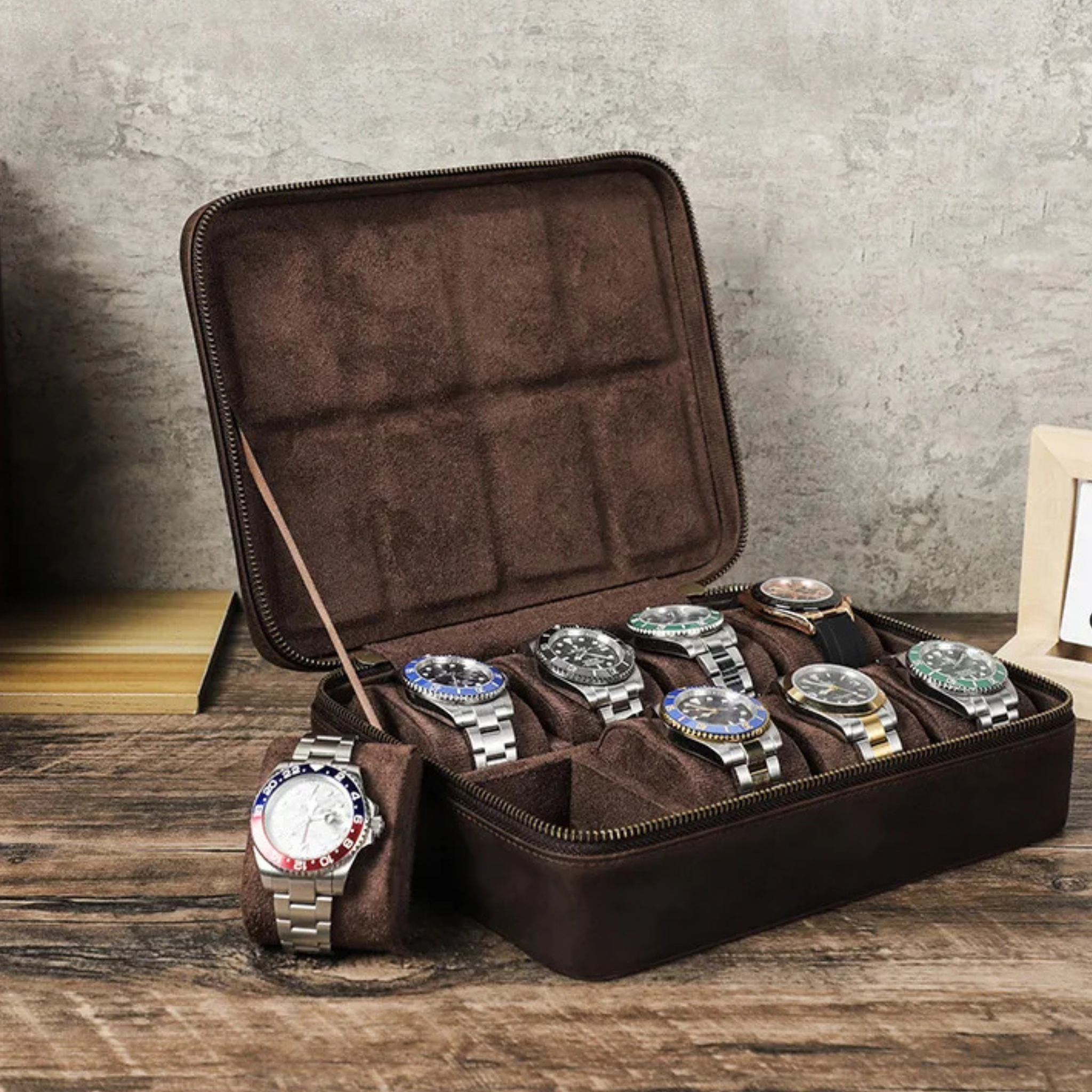 Boîte à montres en cuir vieilli