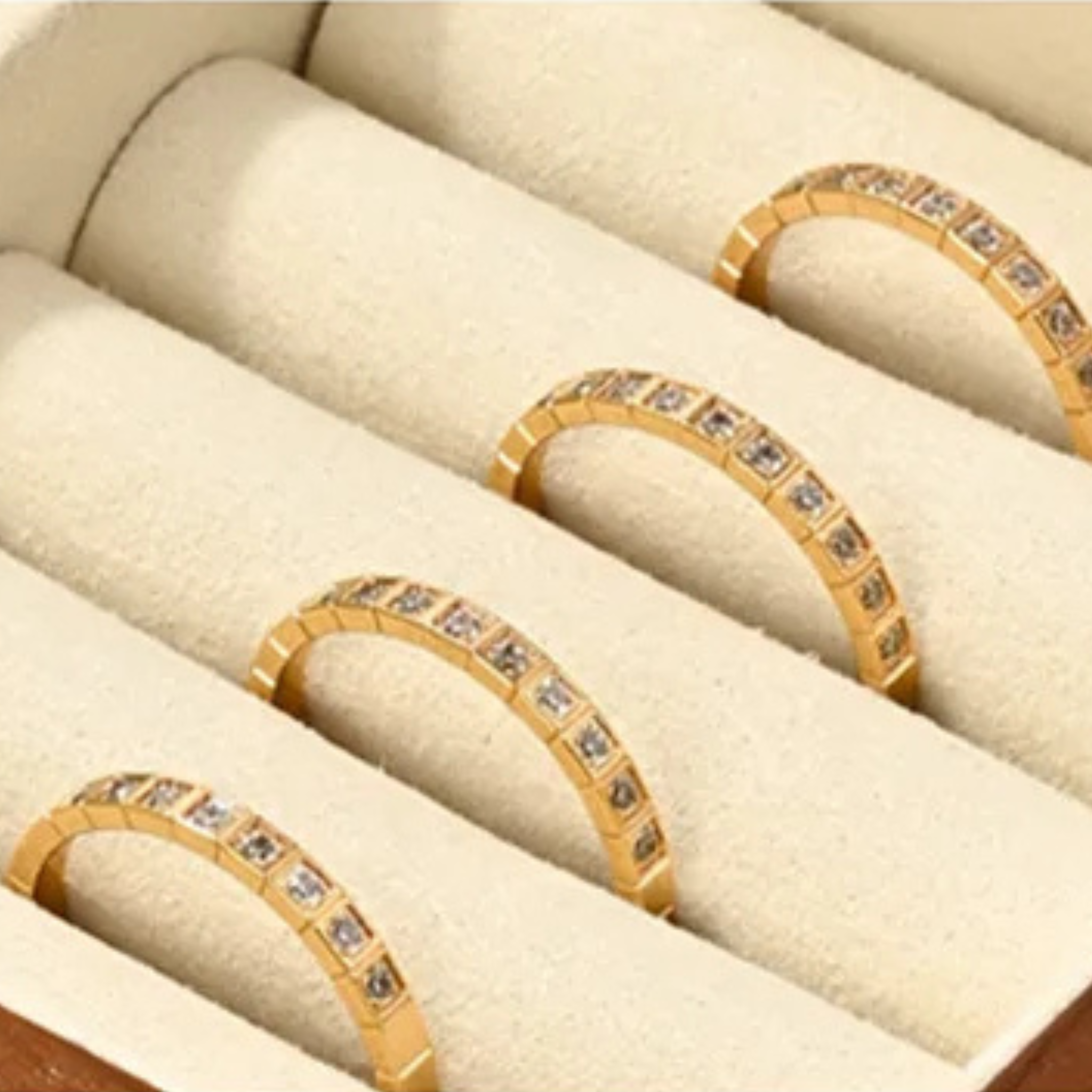 Boîte à bijoux élégante en bois et microfibre