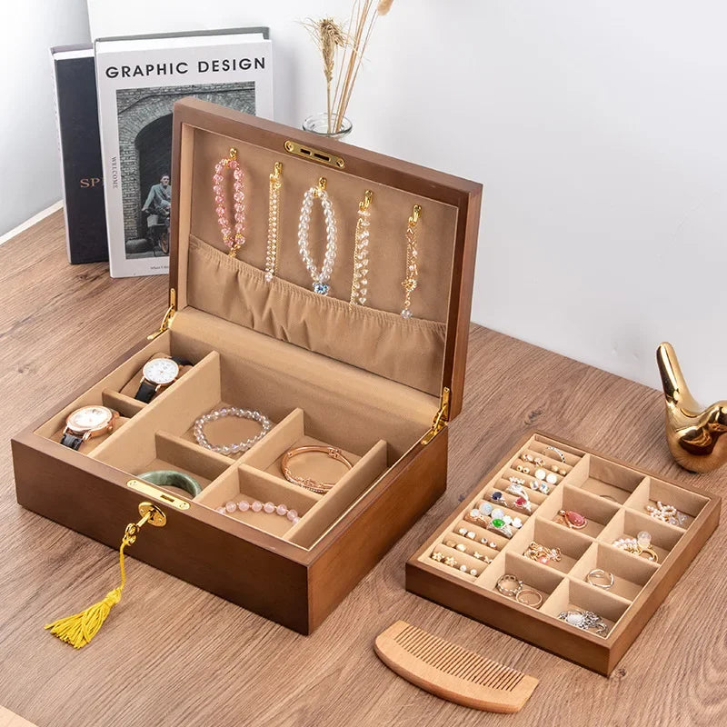 Boîte à bijoux en bois avec compartiments