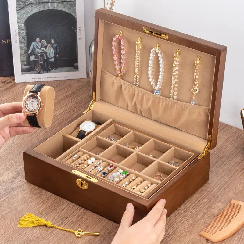 Boîte à bijoux en bois avec compartiments