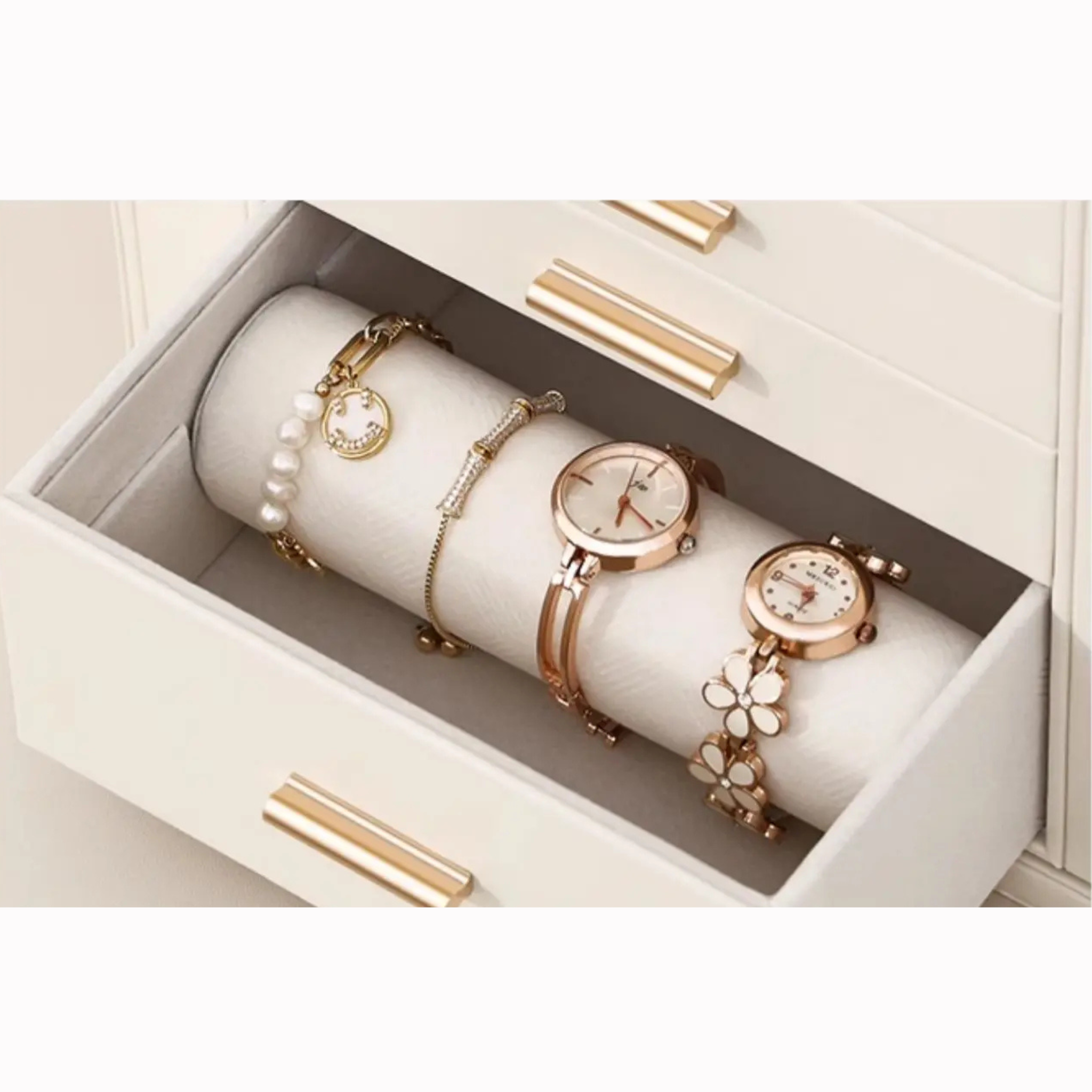 Armoire élégante pour bijoux