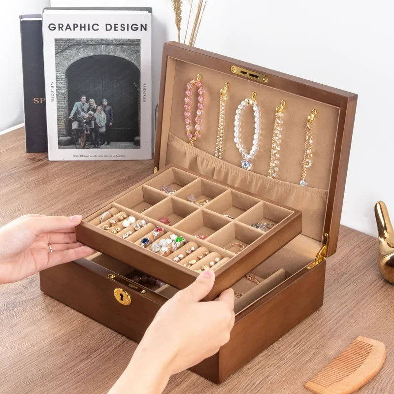 Boîte à bijoux en bois avec compartiments