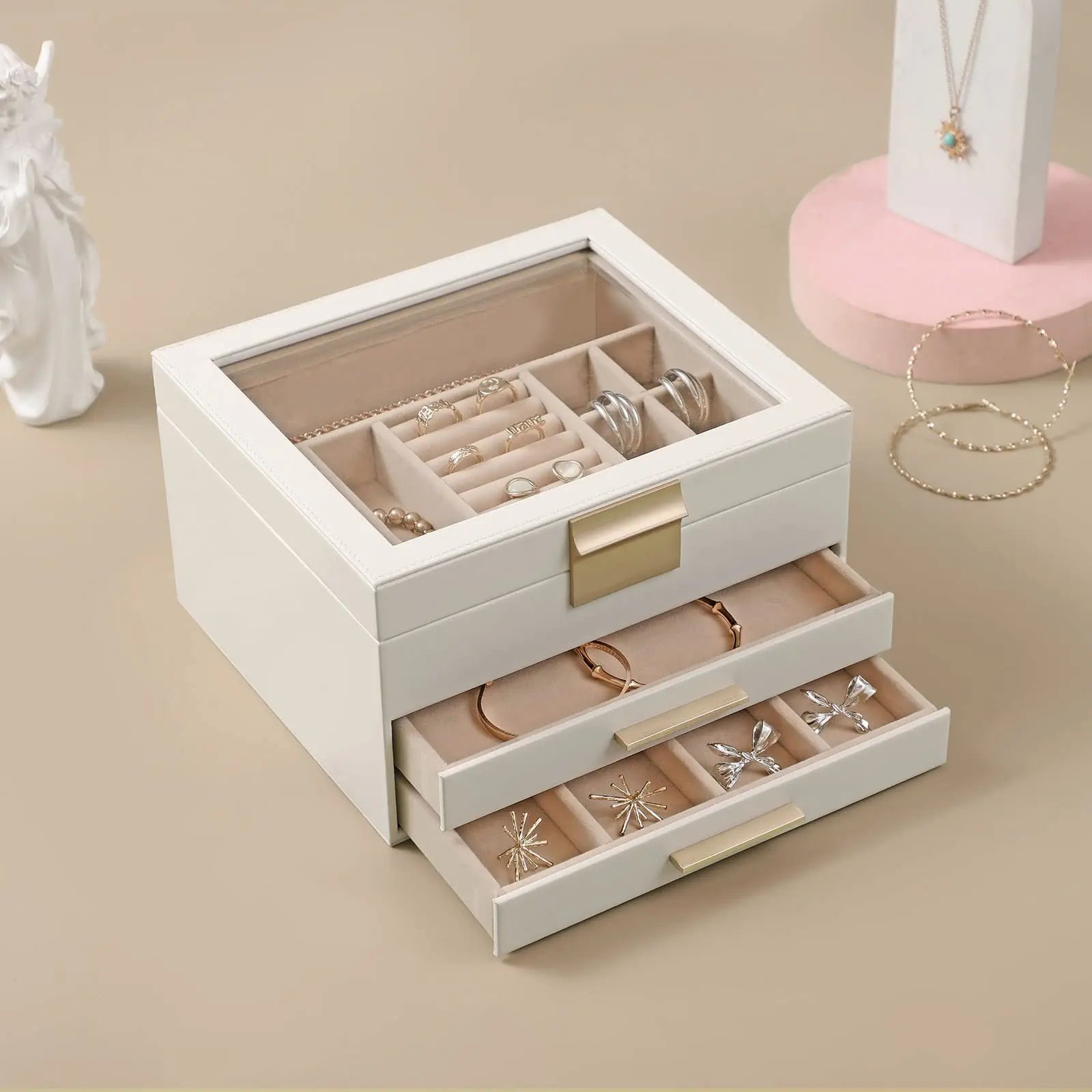 Boîte à bijoux compacte