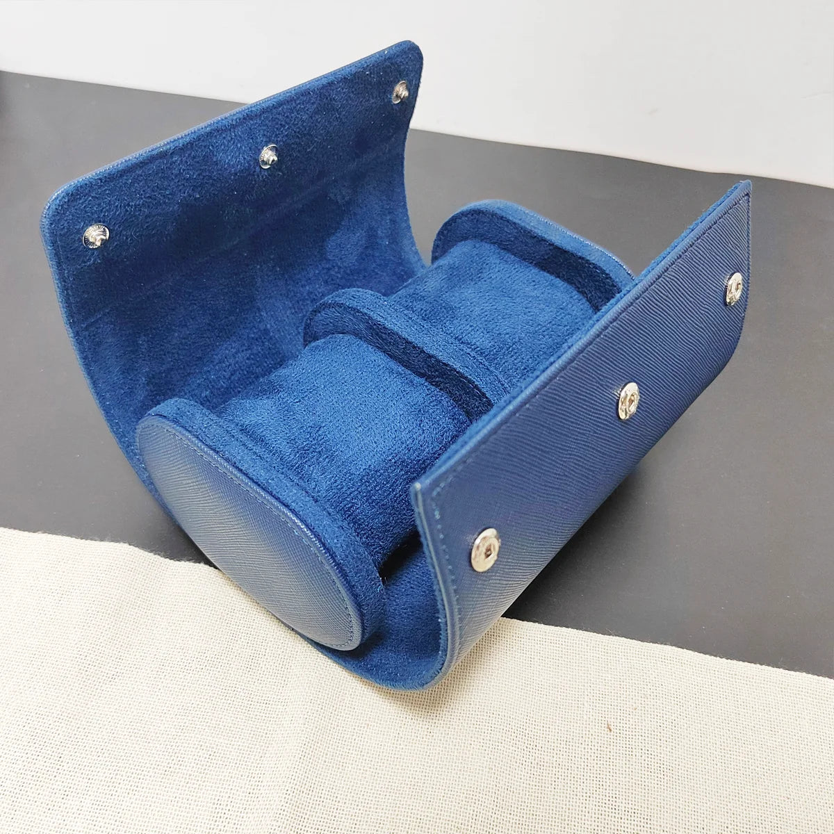 Étui de transport en cuir bleu pour montres